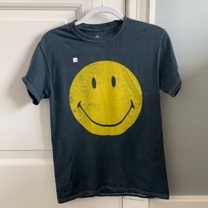 Urban Outfittee Smile Tee